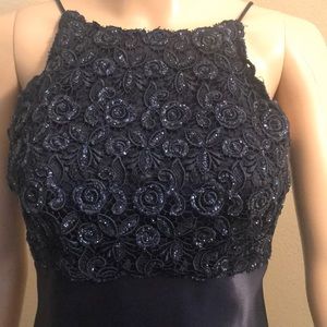 Betsy&Adam evening gown